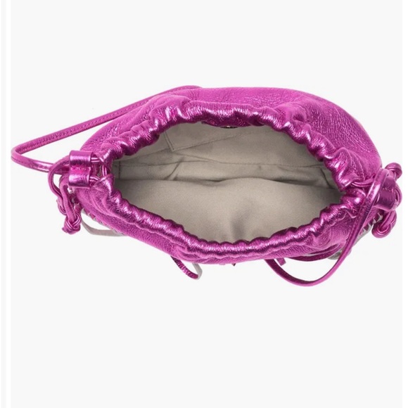 NWT Rebecca Minkoff Fringe  metallic Magenta Everything Bag - Picture 5 of 8